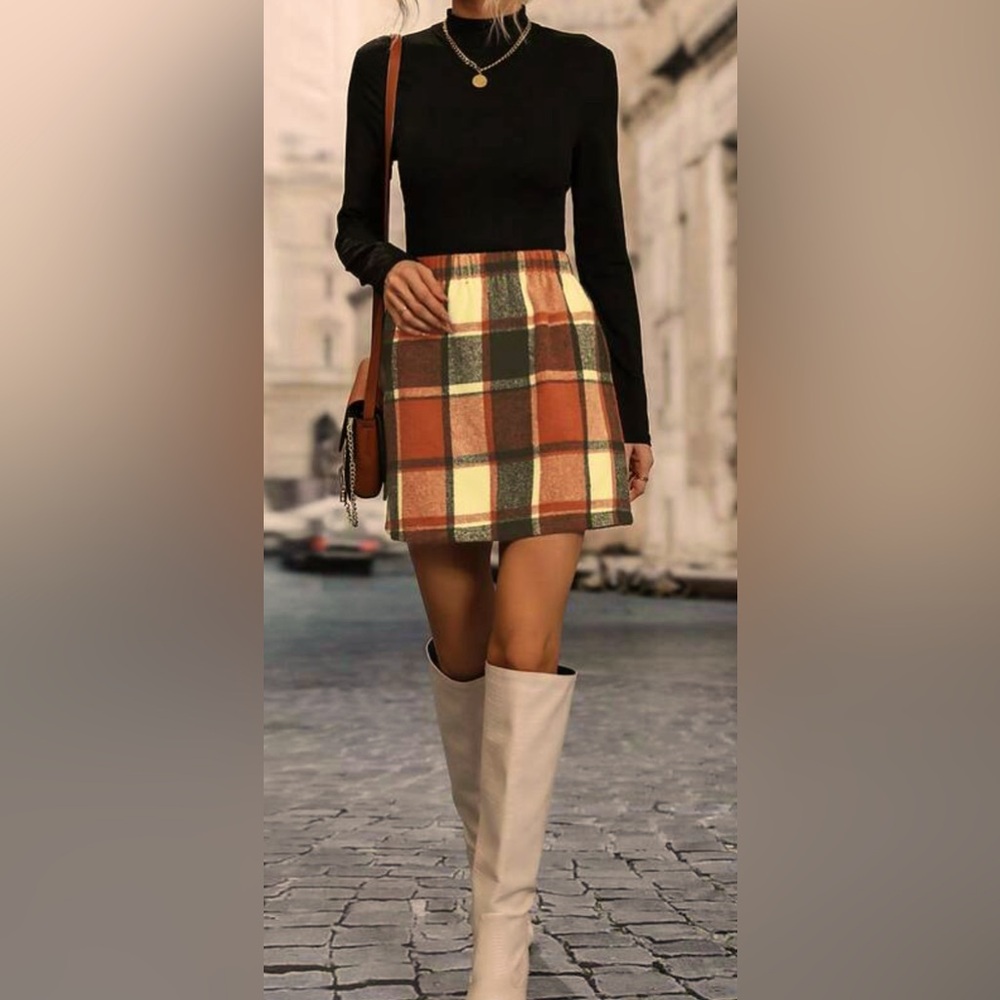 Plaid Mini Skirt_great for Fall